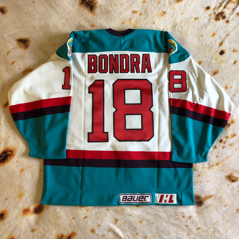 2005-06 Peter Bondra Game Worn Atlanta Thrashers Jersey.  Hockey, Lot  #43185